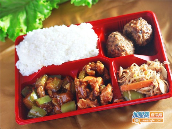 四大金缸快餐加盟费