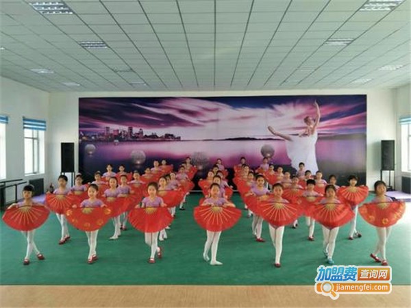 天韵艺术培训中心