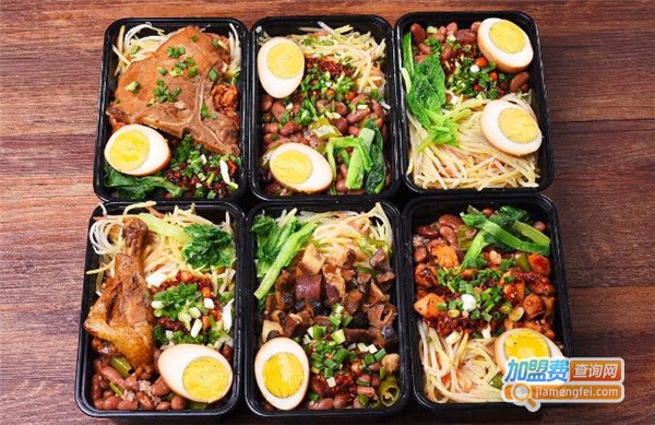 四大金缸快餐加盟费