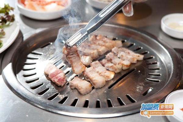 蛮牛烤肉加盟费