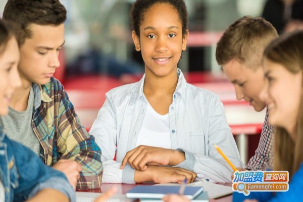 蒲公英外语加盟费