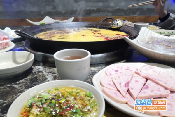 百信花卉园老火锅加盟