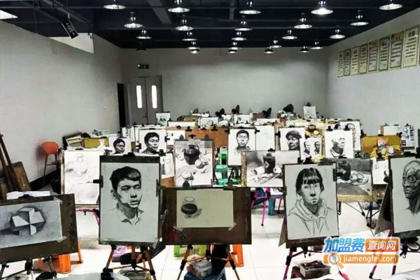 阳光画室加盟费