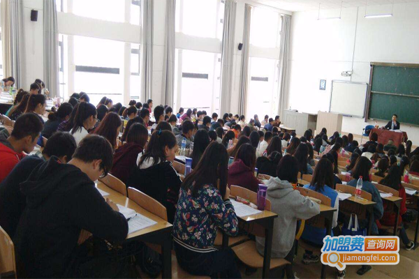 新青年司法考试培训加盟费