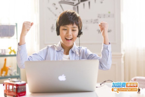 灿烂英语加盟费