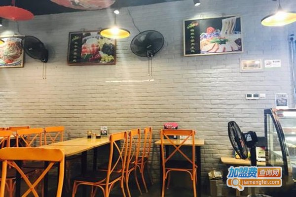 火把瘾米线加盟