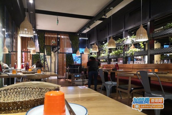 椒媚川菜·水煮鱼加盟门店