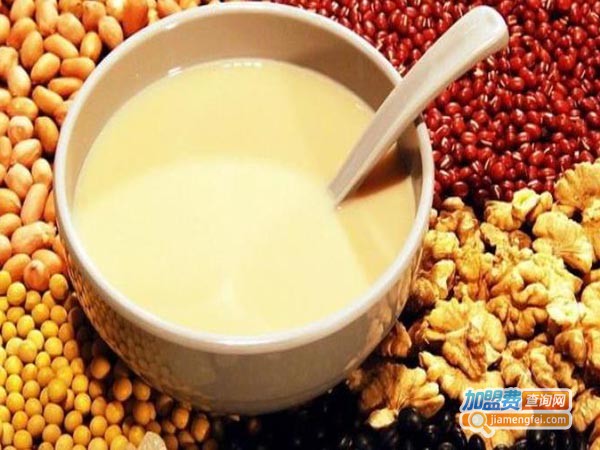 【金豆五谷豆浆机加盟】金豆五谷豆浆机利润丰厚前景广！