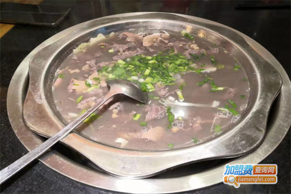 冯三孃跷脚牛肉加盟门店