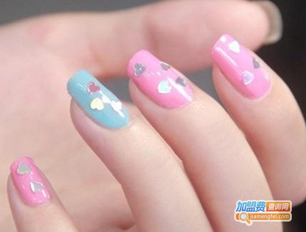 kirakira美甲艺术设计加盟费