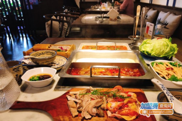 尚尚仙•猪肚鸡火锅加盟店