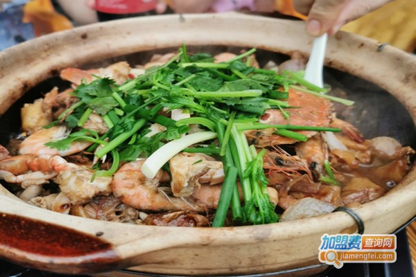 煲煲要火碳火煲加盟门店