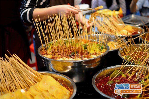 容麽麽串串香加盟费