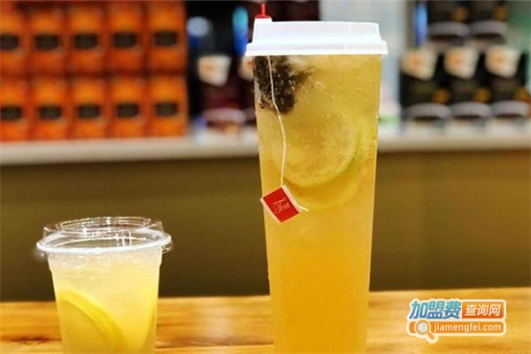 鹿莎新鲜水果茶