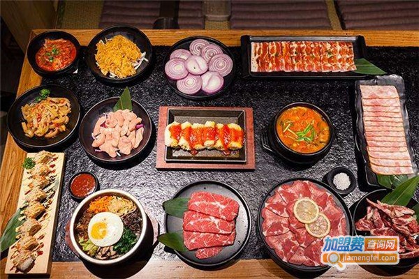 小黄牛果木烤肉加盟门店