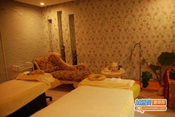 秋语美容馆加盟店