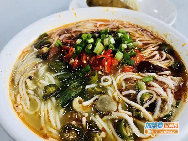 鹰正云南过桥米线馆加盟费