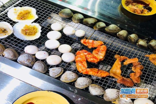 马路牙子地桌烤肉加盟费