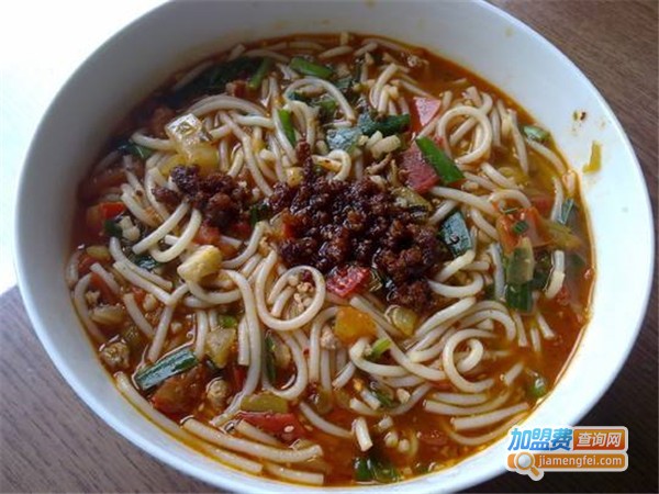 佟小锅米线加盟费