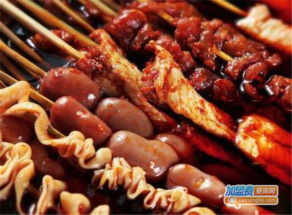 甜小串串串香加盟费_投资甜小串串串香加盟费是多少？