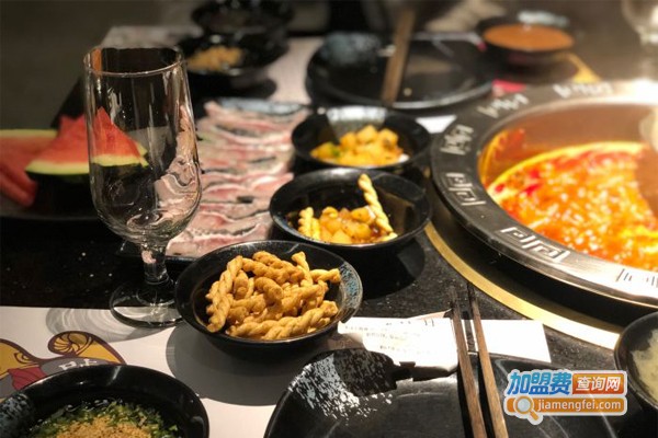 紫龍火锅加盟门店