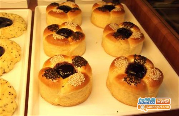 朗培烘焙加盟费