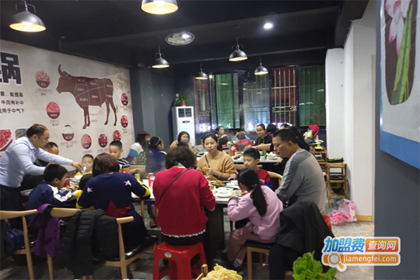 寻牛味火锅加盟门店