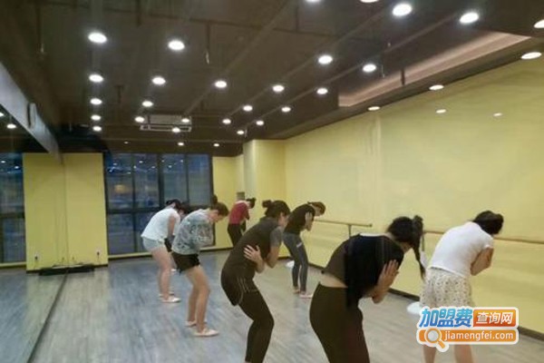 吉美舞蹈加盟费