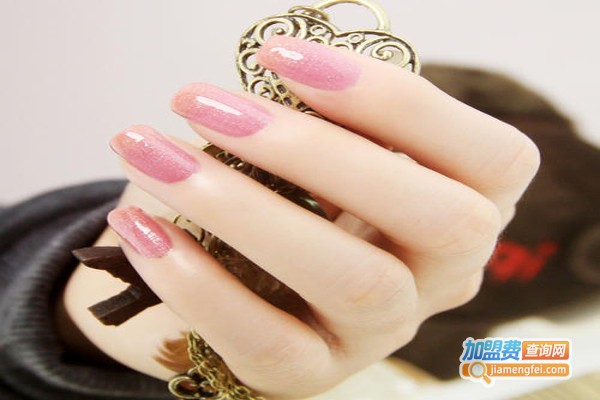 娅蔓妮美甲加盟费