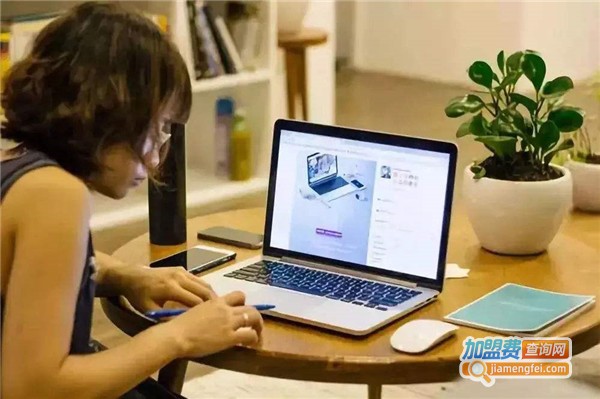 华东华通教育加盟费