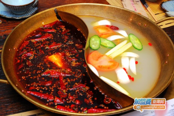 渝香榆味火锅加盟店