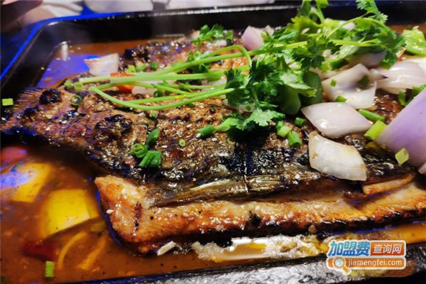焰渔·果木炭烤活鱼加盟门店