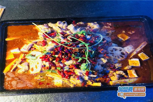 焰渔·果木炭烤活鱼加盟门店