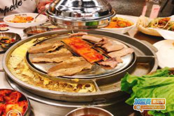 肉本家·碳烤肉加盟费