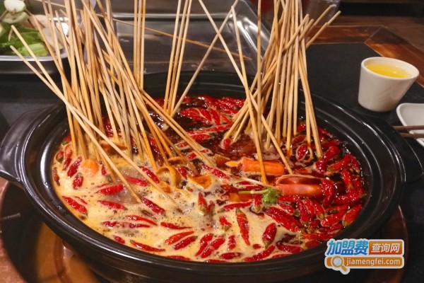 蜀牛串串香加盟店