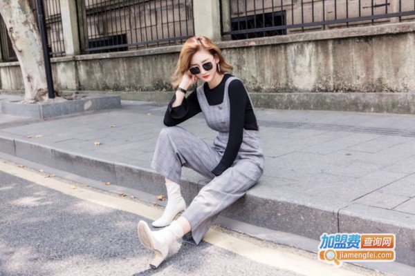 欧若拉女装加盟店