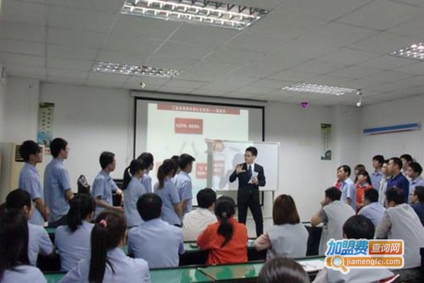 昶昊培训加盟门店