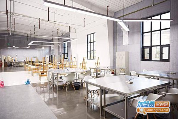 英圣国际文化艺术加盟门店