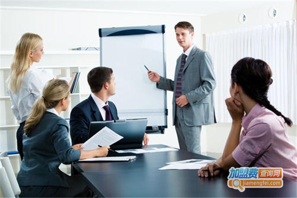 深造了培训网加盟费