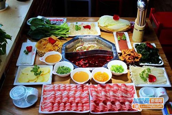 锅巴饮年代火锅加盟费