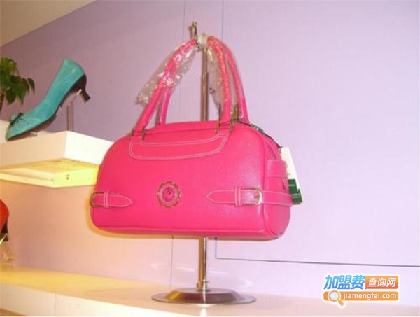 珂卡芙女包加盟费