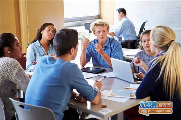 sakae美国教育加盟费