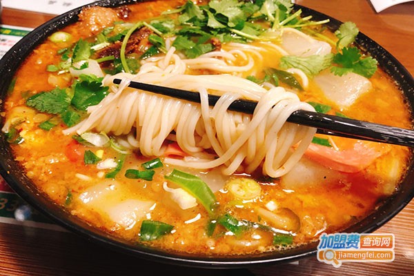 凰厚米蘭小锅米线加盟费