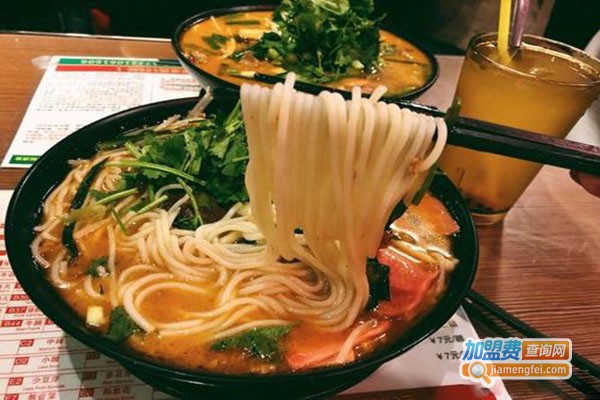 凰厚米蘭小锅米线加盟费