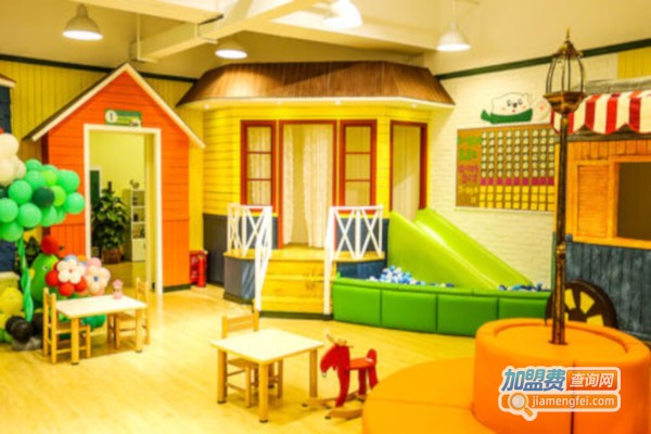 乐融幼儿教育加盟费