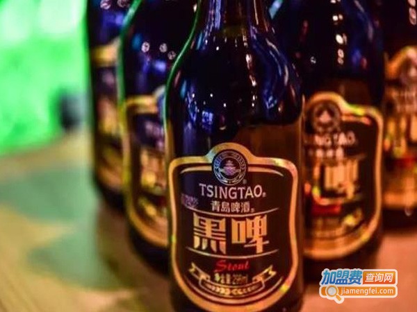 青岛黑啤酒
