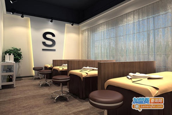 诗丽体雕美容馆加盟费