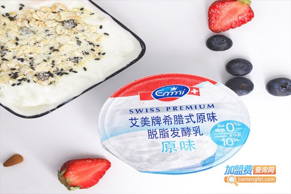 艾美牛奶加盟费