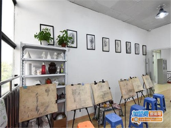 先锋画室加盟费