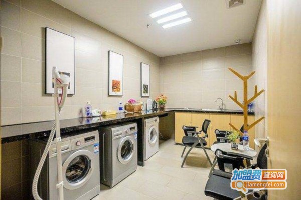 小鱼儿洗衣加盟费